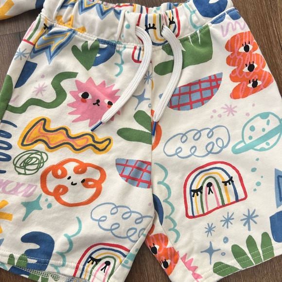 Liunic for H&M. 2 piece set with hat. - Picture 3 of 9